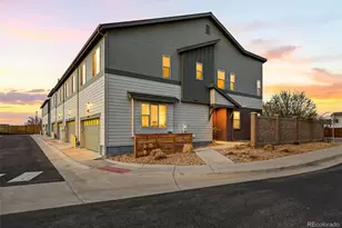 19585 E Sunset Cir, Aurora, CO 80015 - Photo 1