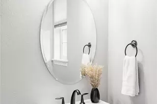 27500 E Lakeview Dr, Aurora, CO 80016 - Photo 37