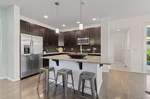 3925 Donnington Way, Castle Rock, CO 80104 - Photo 5