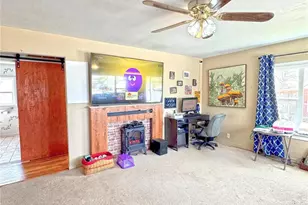 215 Prospect St, Rangely, CO 81648 - Photo 3