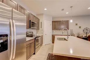 16121 Bolling Dr, Denver, CO 80239 - Photo 13