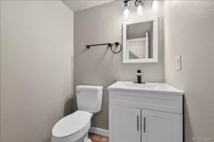 17696 E Loyola Dr, Aurora, CO 80013 - Photo 11