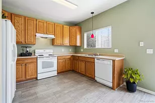 22182 E Belleview Pl, Aurora, CO 80015 - Photo 17