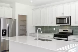 1608 Rumley Crk Dr, Windsor, CO 80550 - Photo 9