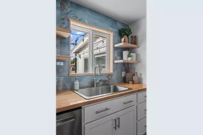 1330 W 6th Avenue, Broomfield, CO 80020 - Photo 13