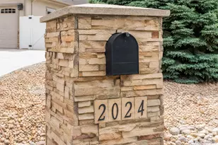 2024 Trail Ridge Cir, Eaton, CO 80615 - Photo 3