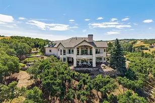 3521 Castle Butte Dr, Castle Rock, CO 80109 - Photo 5
