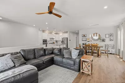23839 E Narrowleaf Place, Aurora, CO 80016 - Photo 11
