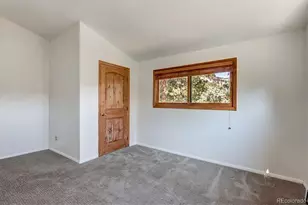 8825 Blue Mountain Dr, Golden, CO 80403 - Photo 19