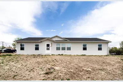 736 Indiana Avenue, Limon, CO 80828 - Photo 1