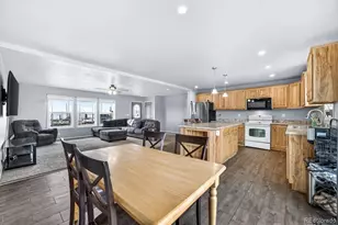 736 Indiana Ave, Limon, CO 80828 - Photo 7