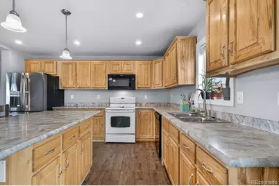 736 Indiana Avenue, Limon, CO 80828 - Photo 13