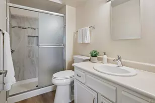 3465 S Poplar St, Denver, CO 80224 - Photo 11