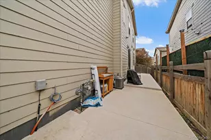 21892 E Quincy Cir, Aurora, CO 80015 - Photo 21
