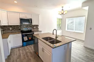 1614 Granby Way, Aurora, CO 80011 - Photo 5