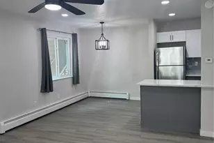92 Newark Street, Aurora, CO 80012 - Photo 7