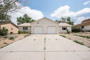 219 W Harmony Dr, Pueblo, CO 81007 - Photo 1