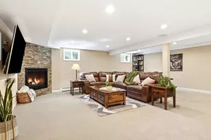 2410 Urban St, Lakewood, CO 80215 - Photo 29