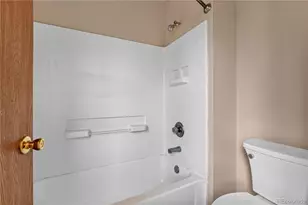 23341 E Saratoga Cir, Aurora, CO 80016 - Photo 21