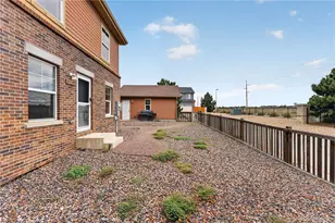 23341 E Saratoga Cir, Aurora, CO 80016 - Photo 23