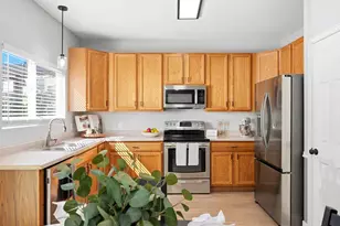 339 Ivory Cir, Aurora, CO 80011 - Photo 11