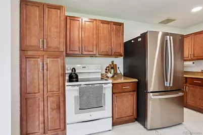 3195 Uvalda Street, Aurora, CO 80011 - Photo 7
