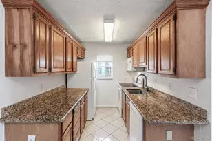 2 Adams St, Denver, CO 80206 - Photo 7