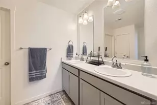 27425 E Byers Pl, Aurora, CO 80018 - Photo 19