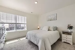 27425 E Byers Pl, Aurora, CO 80018 - Photo 21