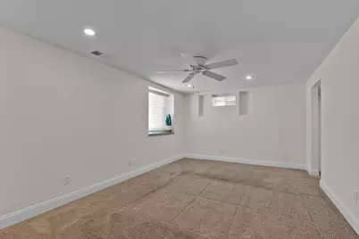 8584 E Briarwood Place, Centennial, CO 80112 - Photo 5