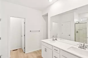 1633 Yampa River Dr, Windsor, CO 80550 - Photo 23