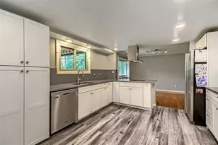 6007 W Pacific Cir, Lakewood, CO 80227 - Photo 7