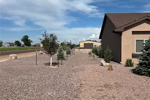 606 S Calaveras Dr, Pueblo, CO 81007 - Photo 3