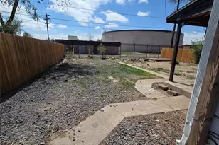 7730 Poplar St, Commerce City, CO 80022 - Photo 3