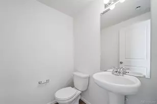 3915 N Rome St, Aurora, CO 80019 - Photo 13