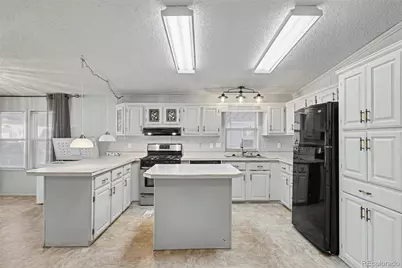 3405 Sinton Road, Colorado Springs, CO 80907 - Photo 9