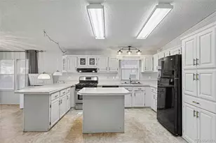 3405 Sinton Rd, Colorado Springs, CO 80907 - Photo 9
