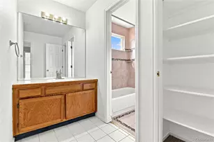 4249 S Killarney St, Aurora, CO 80013 - Photo 29
