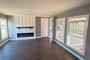 4945 Mark Dabling Blvd, Colorado Springs, CO 80918 - Photo 7