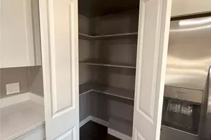 4945 Mark Dabling Blvd, Colorado Springs, CO 80918 - Photo 9