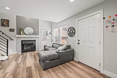 932 S Dearborn Way #11, Aurora, CO 80012 - Photo 5
