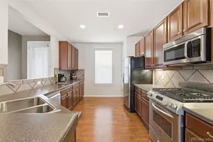 875 Lehigh Cir, Erie, CO 80516 - Photo 9