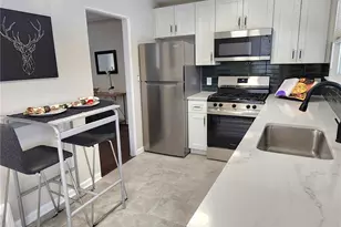 1273 Newark St, Aurora, CO 80010 - Photo 5