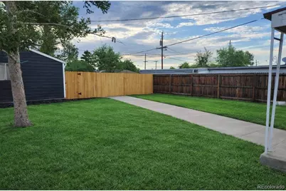 1273 Newark Street, Aurora, CO 80010 - Photo 19