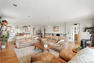 23375 E Moraine Pl, Aurora, CO 80016 - Photo 7