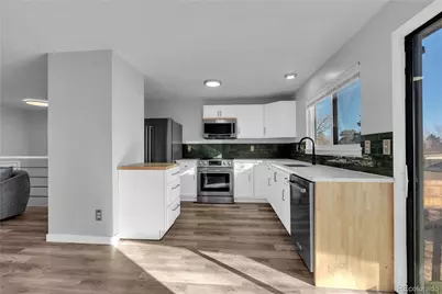 3348 S Elkhart Street, Aurora, CO 80014 - Photo 7