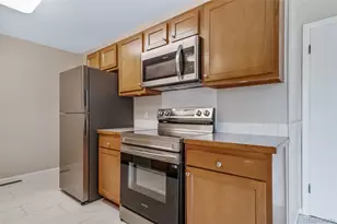 2421 Tamarac Dr, Fort Collins, CO 80521 - Photo 17