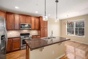 11962 W Long Cir, Littleton, CO 80127 - Photo 3