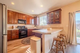 10465 Olathe Way, Commerce City, CO 80022 - Photo 7