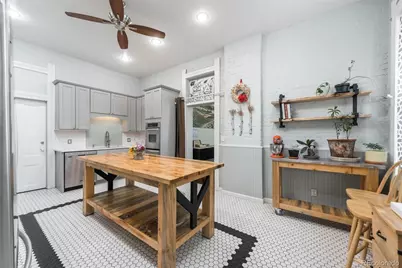 2151 Tremont Place, Denver, CO 80205 - Photo 9